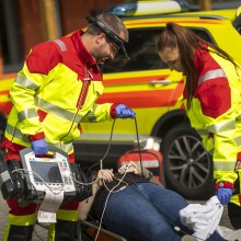 Telemedizin: Digitale Geräte sorgen für eine direkte Verbindung zum Telenotarzt in der Leitstelle.